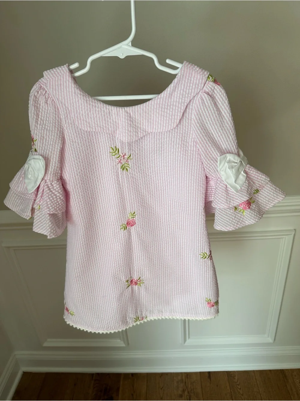 Rare Editions Pink Embroidered Seersucker Bell Sleeve Dress size 4T